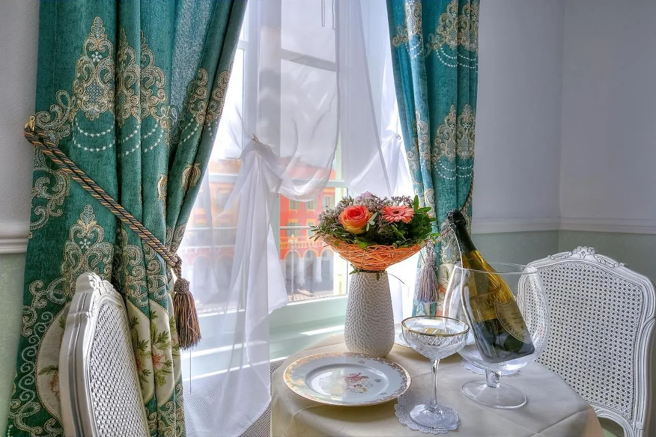 Aba Luxury B E B Nice 5*,  France