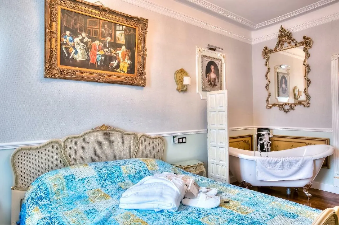 Aba Luxury B E B Nice Bed & Breakfast