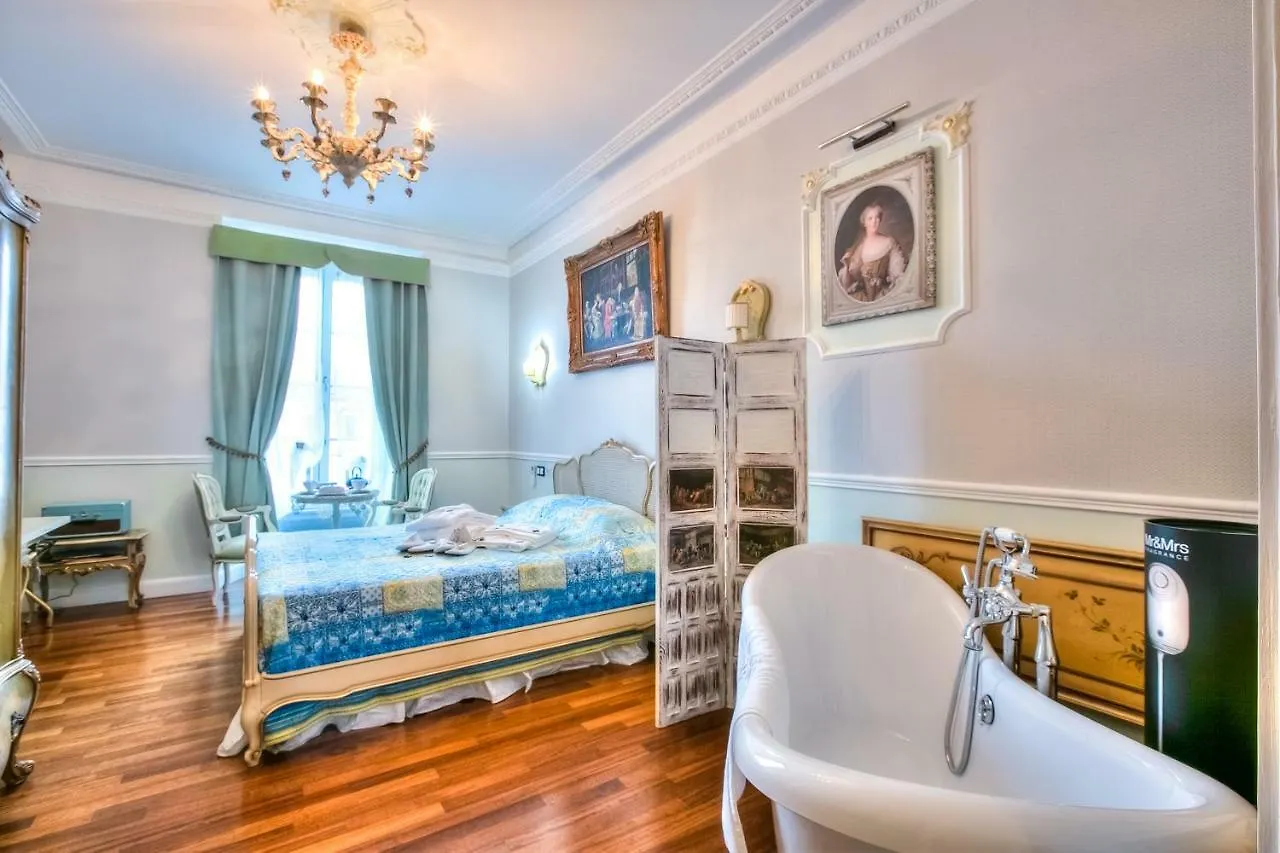 Aba Luxury B E B Nice Bed & Breakfast